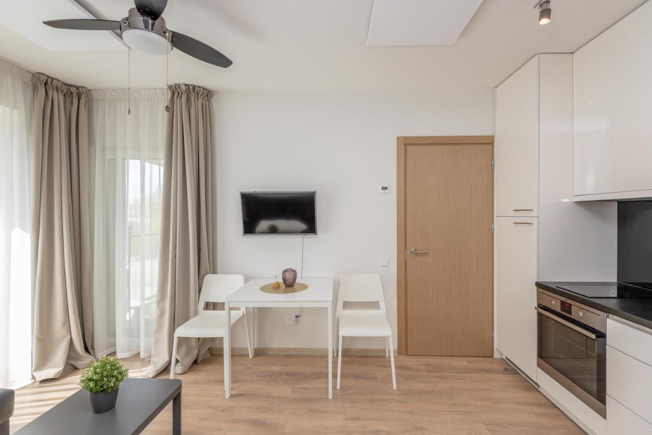 Apartament Maluno パランガ エクステリア 写真